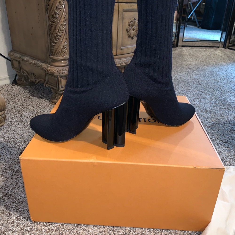 Louis Vuitton Black Sock Ankle Booties with Colorful LV Patch - Picture 5 of 11